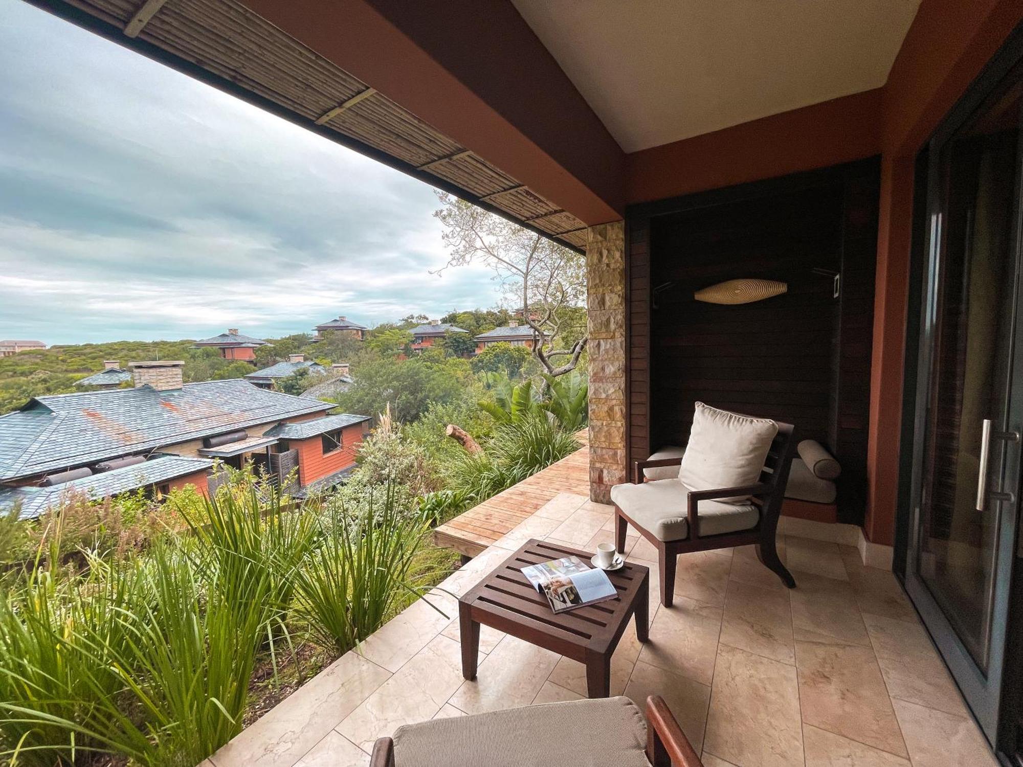 Pezula Nature Retreat كنيسنا الغرفة الصورة A view from a suite at the Four Seasons Resort