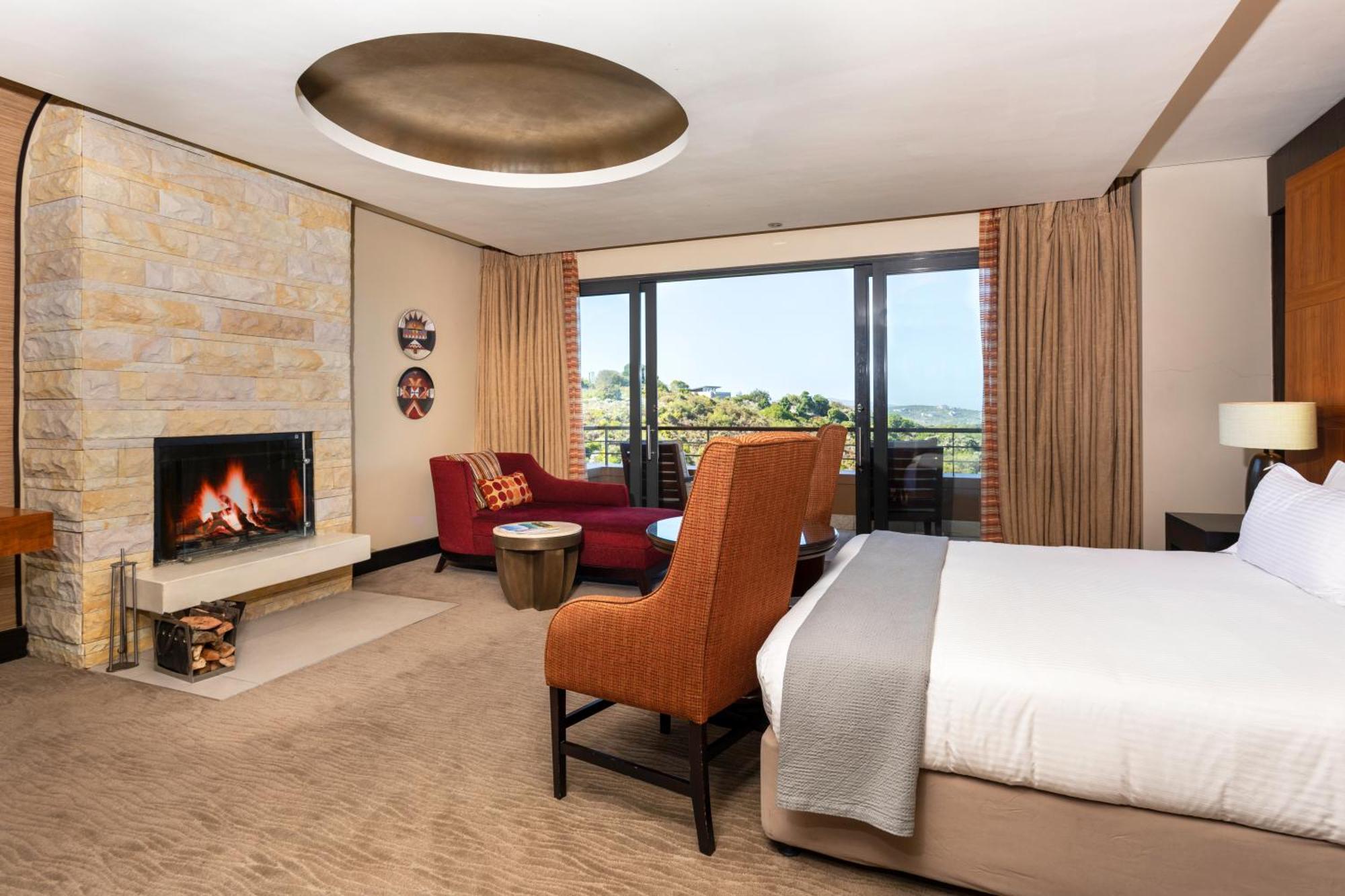 Pezula Nature Retreat كنيسنا الغرفة الصورة A guest room at the Wynn